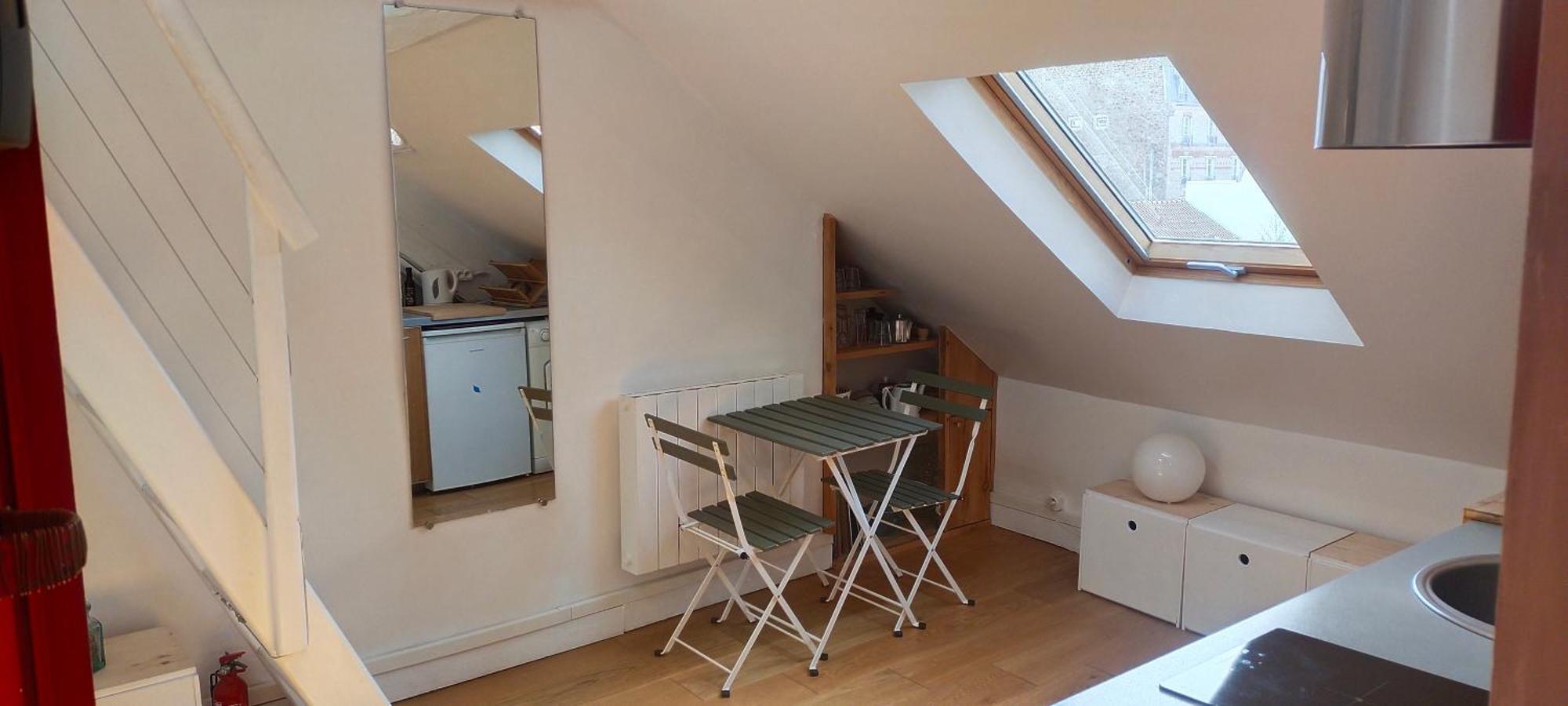 Studio Sous Les Toits Et Mezzanine - Vincennes Bagian luar foto